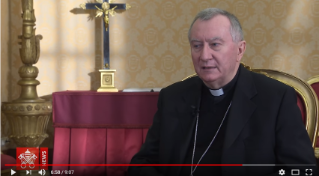 Cardenal Parolín habla en una entrevista del próximo Sínodo sobre los Jóvenes